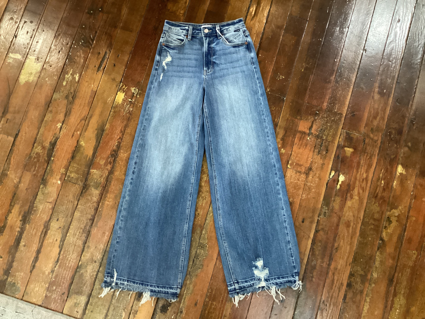 Bree HW Wide Leg Cello Jeans