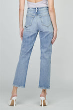 Load image into Gallery viewer, High Rise Straight Jeans
