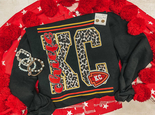 KC LEOPARD CHIEFS STRIPES SWEATSHIRT