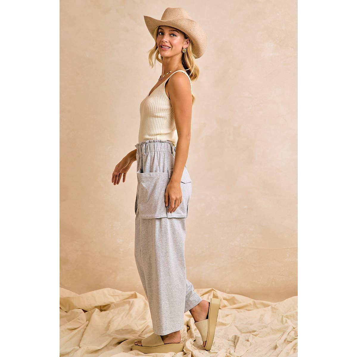FRENCH TERRY OVERSIZED POCKETS WIDE LEGS PANTS