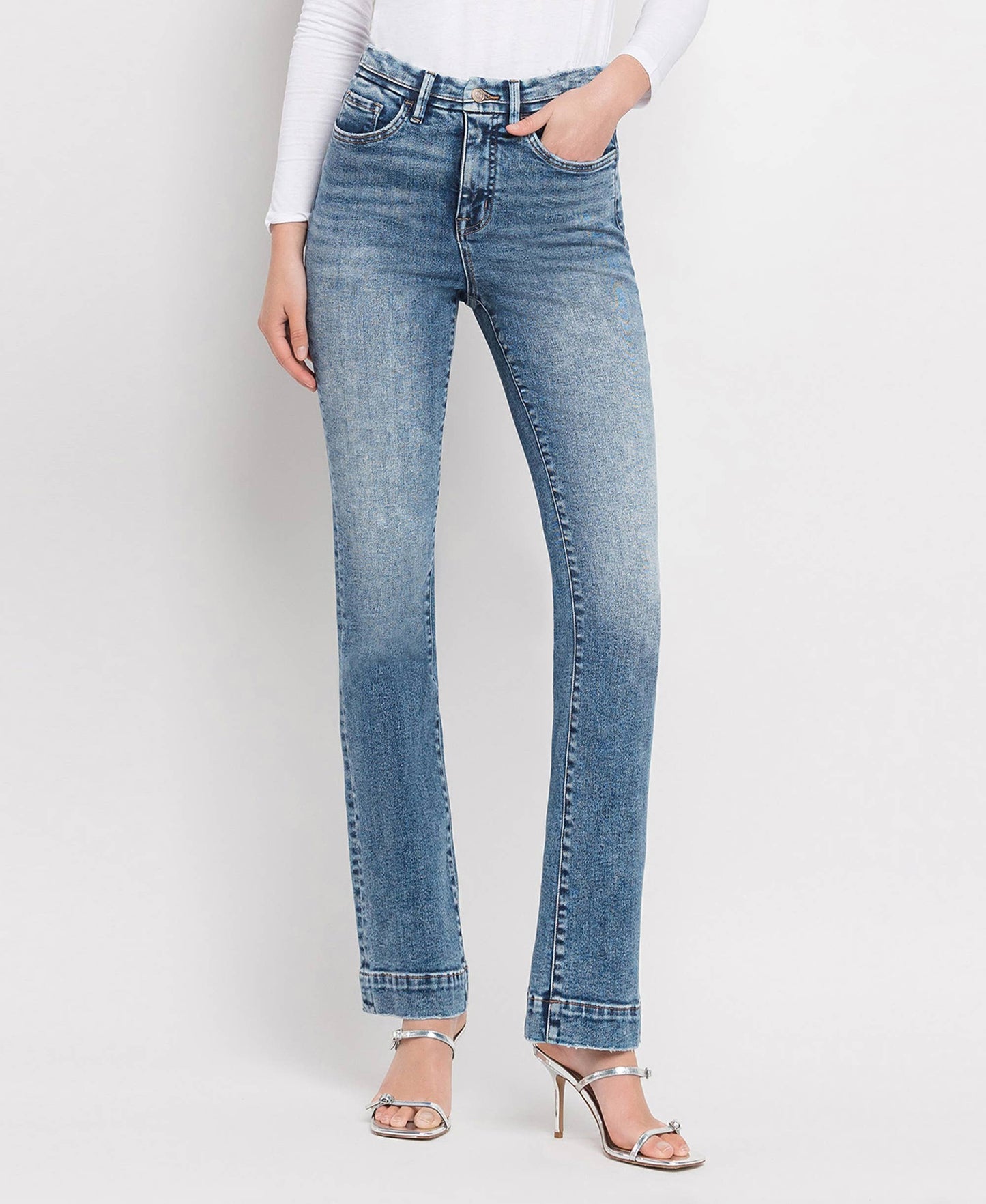 LOVING ME TC BOOTCUT JEANS