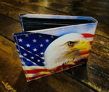 Load image into Gallery viewer, Men’s Patriotic Wallet
