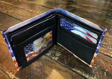 Load image into Gallery viewer, Men’s Patriotic Wallet
