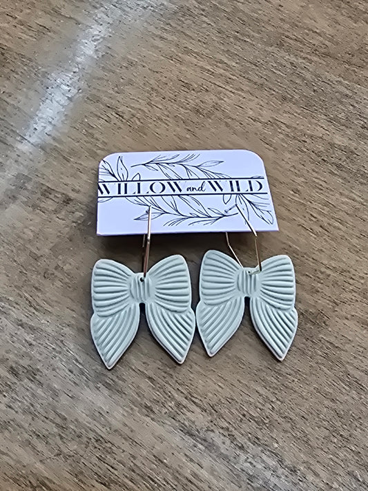 W&W Sage Bow Earrings
