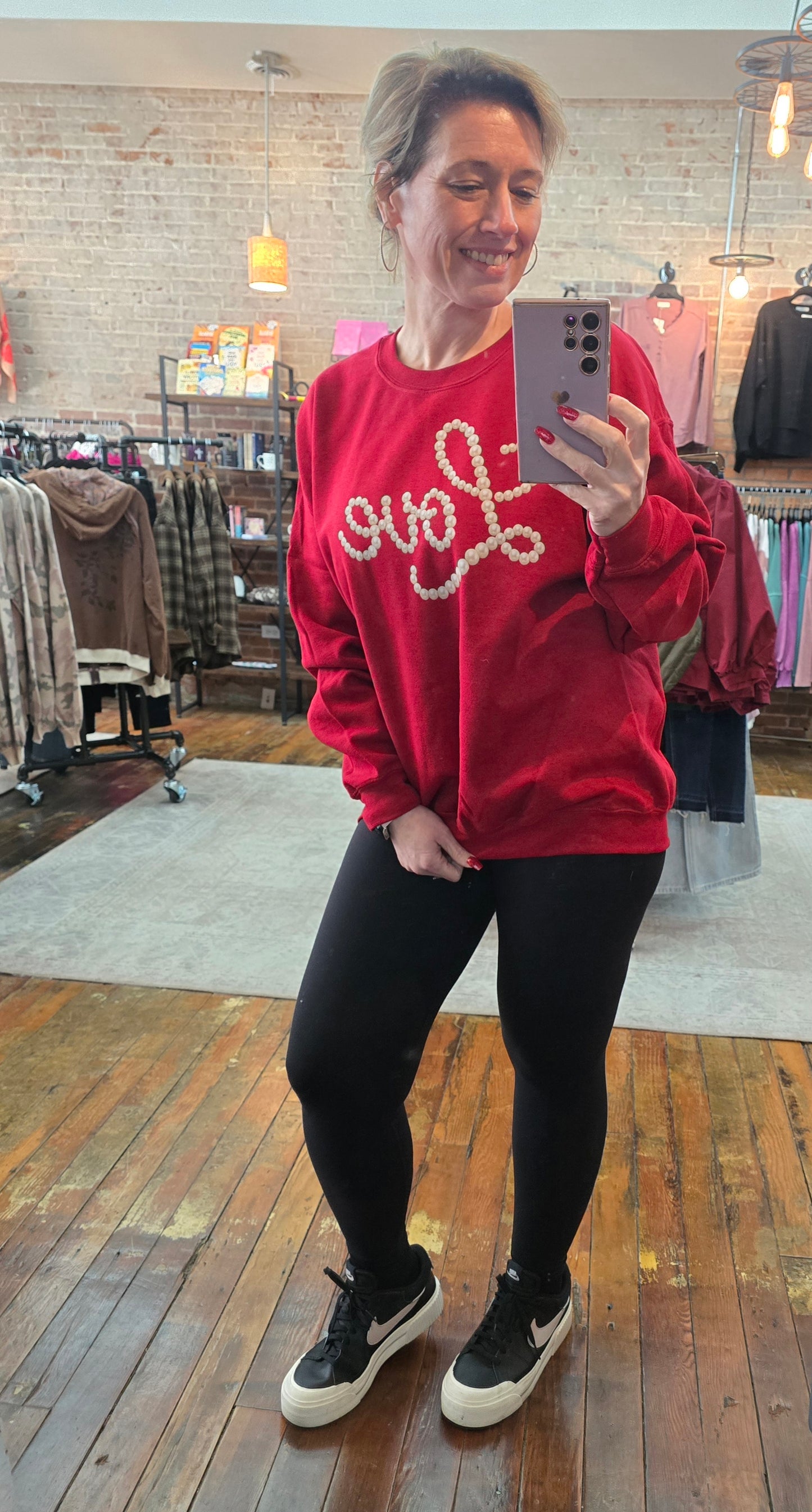 Love Pearl Antique Cherry Sweatshirt