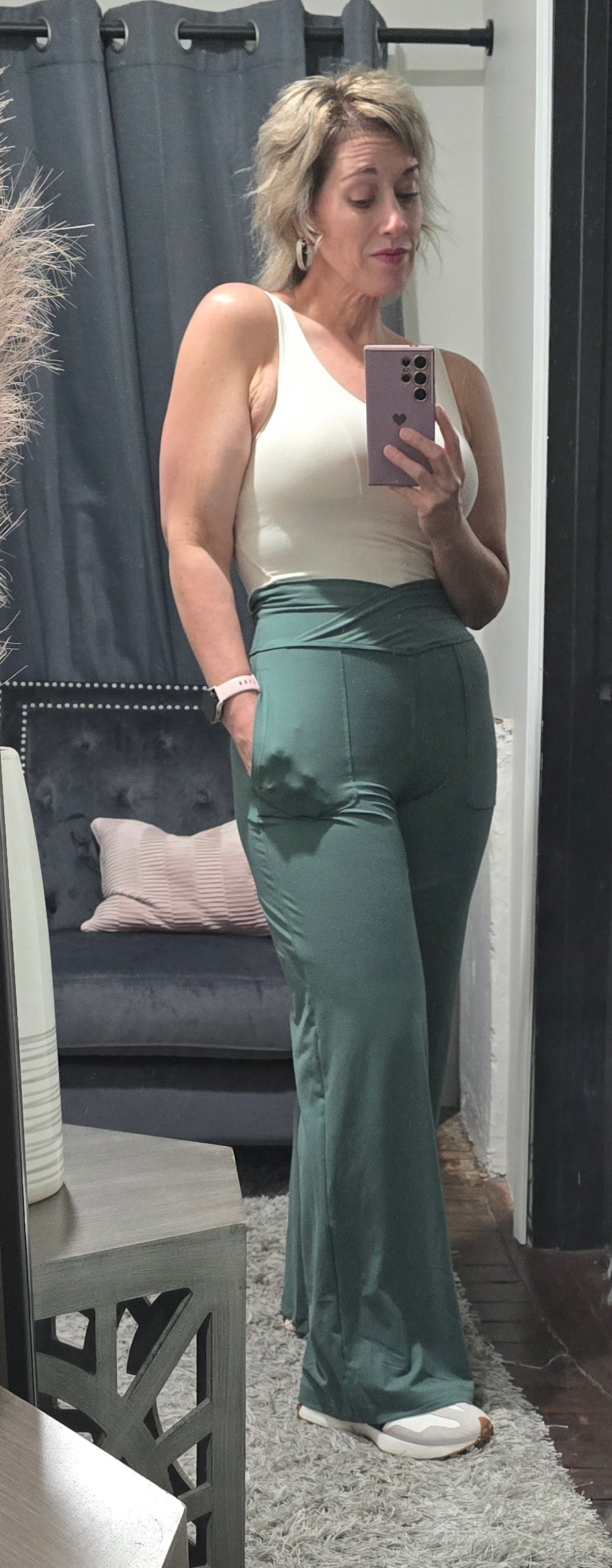 Veronica Buttery V Waist Wide Pant