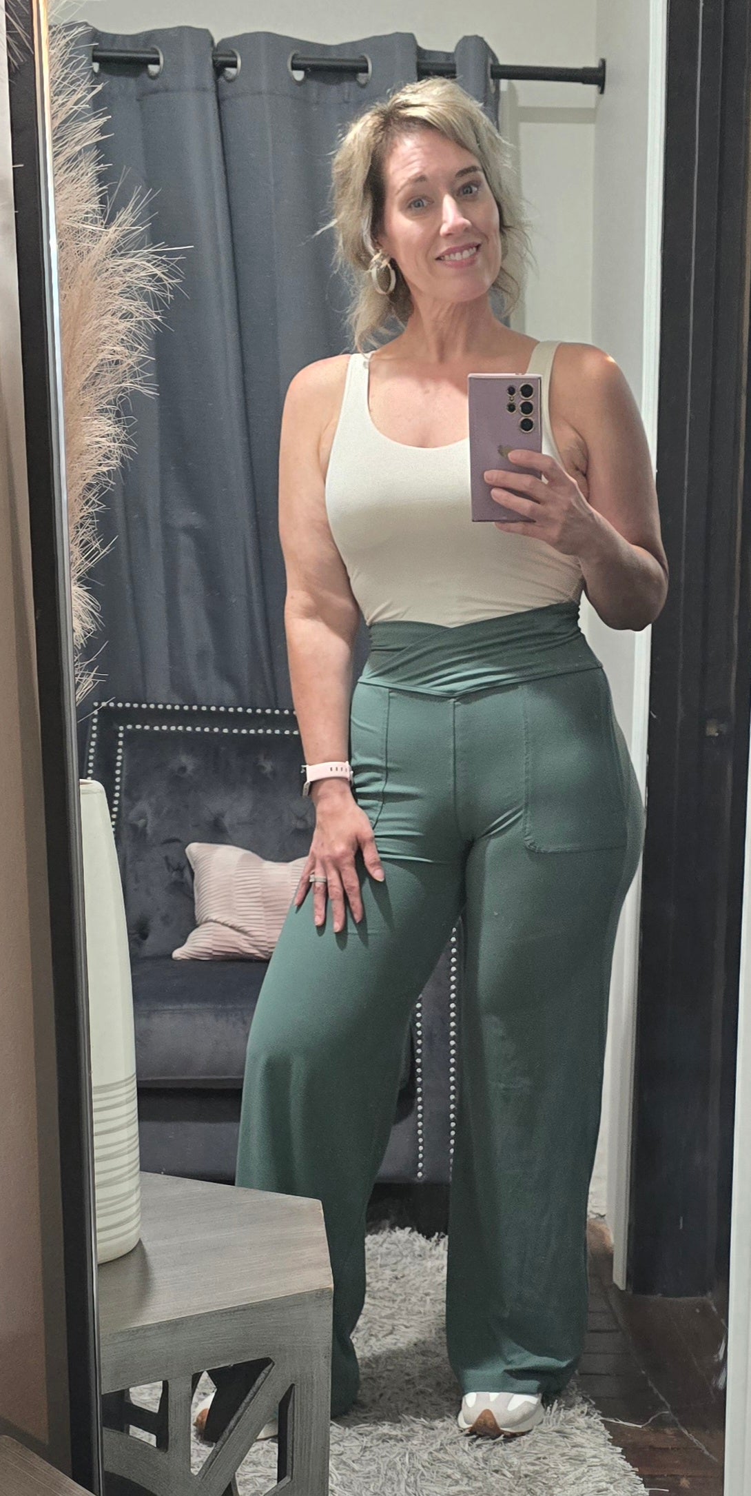 Veronica Buttery V Waist Wide Pant