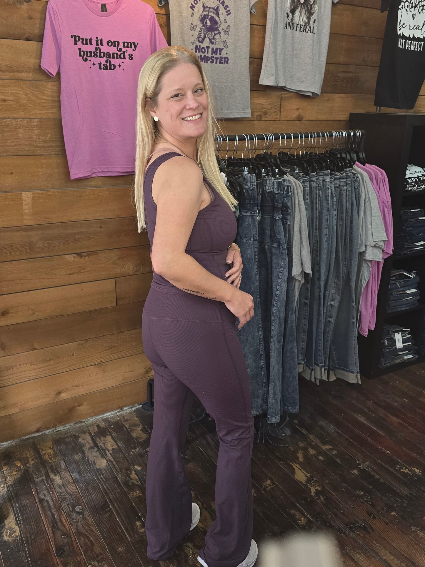 Paula Plum Ribbed Yoga Pants
