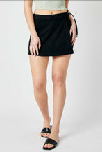 Load image into Gallery viewer, JB Anthony HW Black Denim Skort
