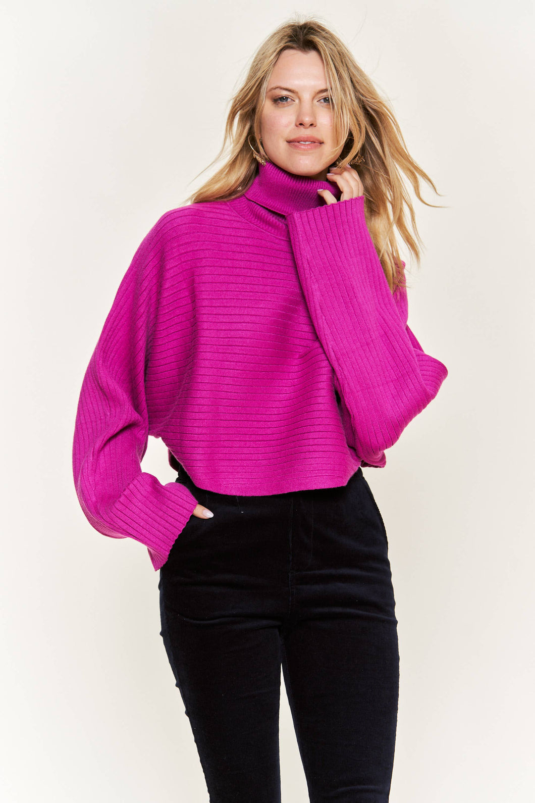 Mock neck wide sleeves top - Fuchsia